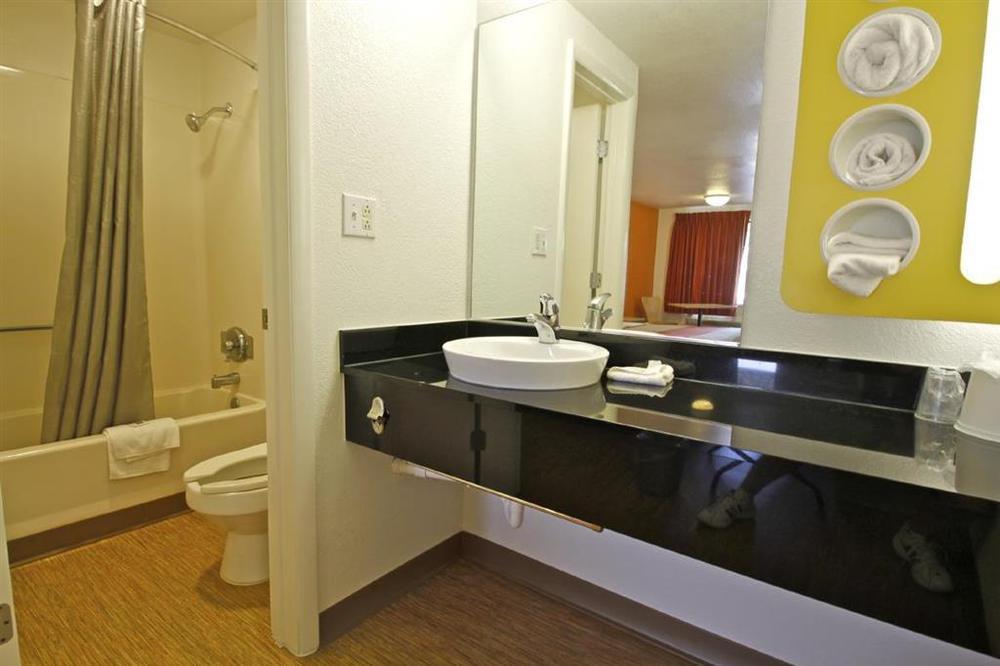 Howard Johnson By Wyndham Harrisonburg Chambre photo
